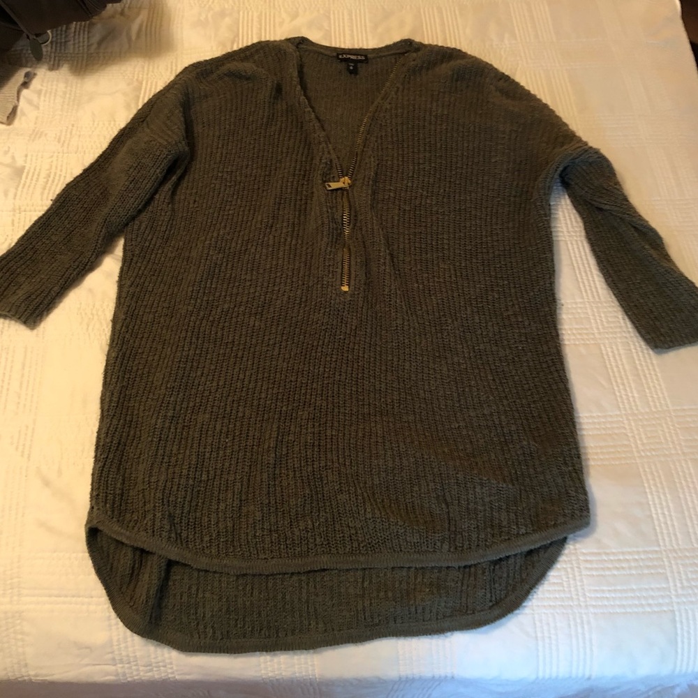 Olive zip up top